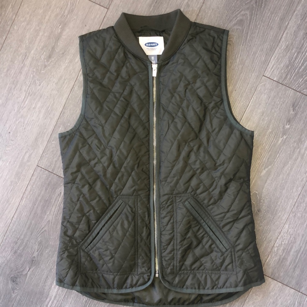 Old navy puff vest